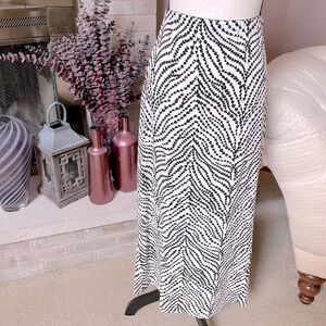 Fabienne Chapot Laurie Skirt - Black & Ivory Heart Lines Print